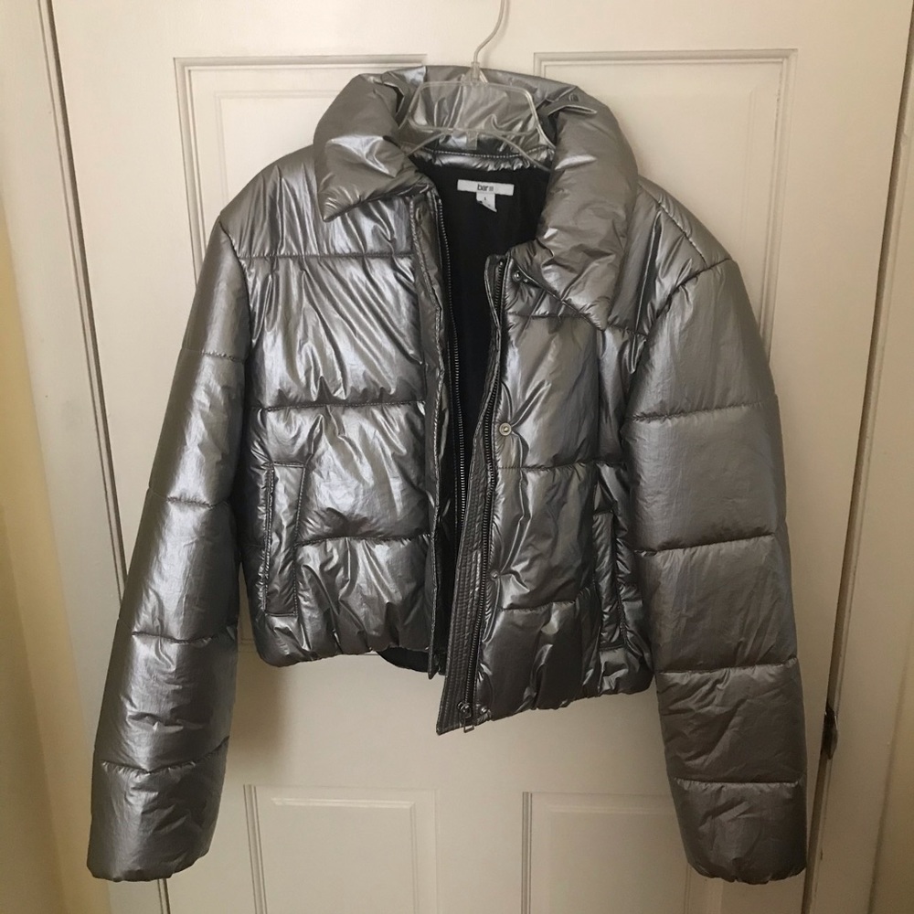 Silver Cropped Puffer Jacket - Very Warm